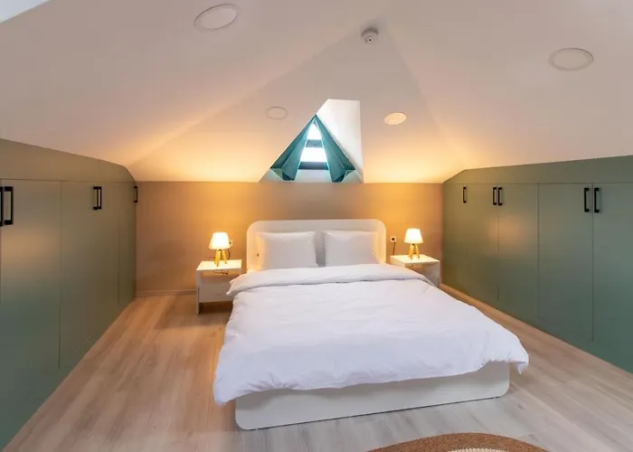 Göktürk's Finest 2br Stylish, Spacious&prime